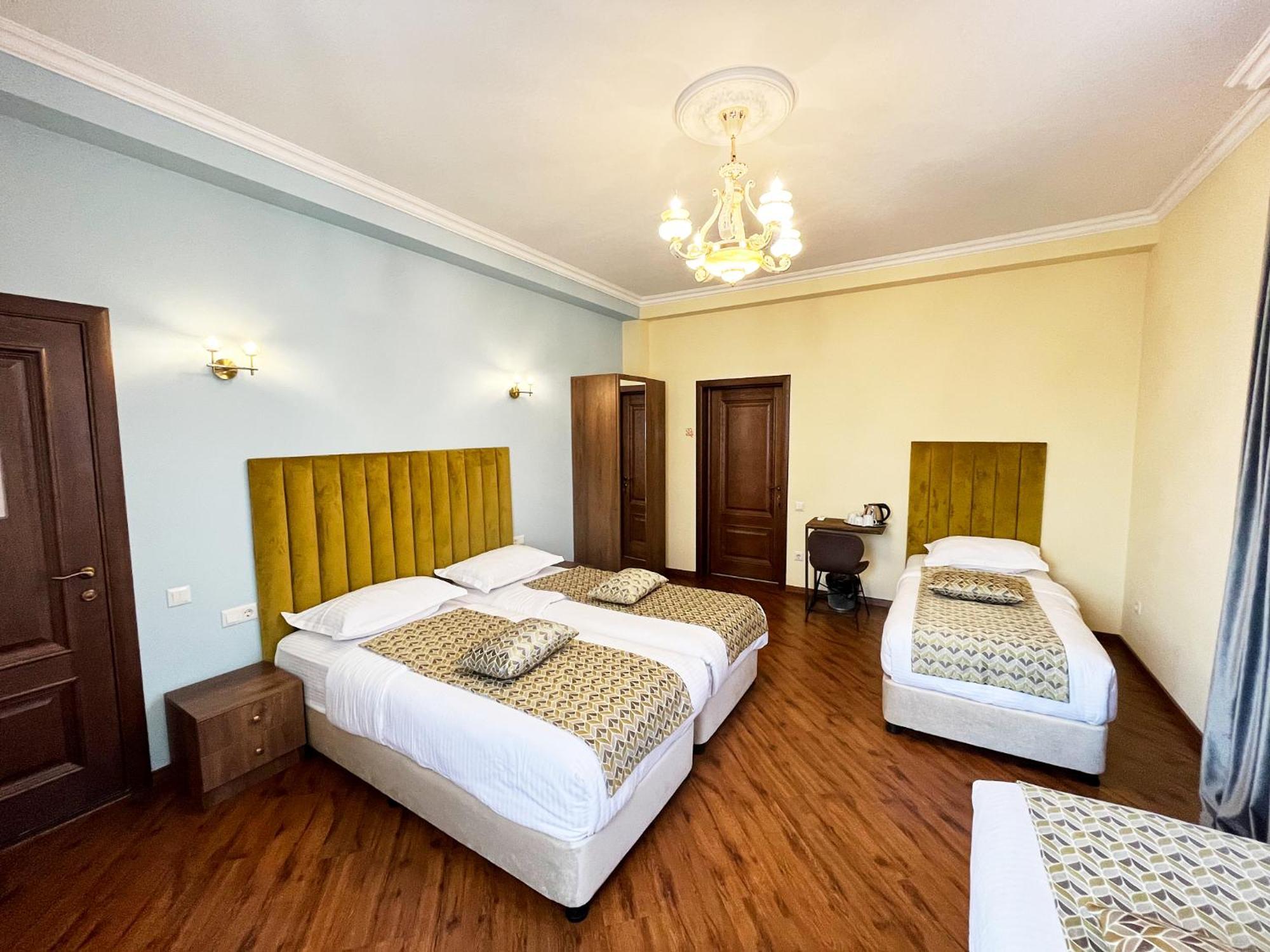 Phazisi Hotel Tbilisi Exterior photo